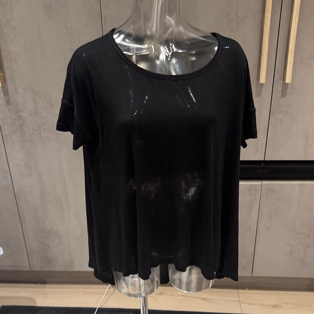La Hearts Black Short Sleeve Tee